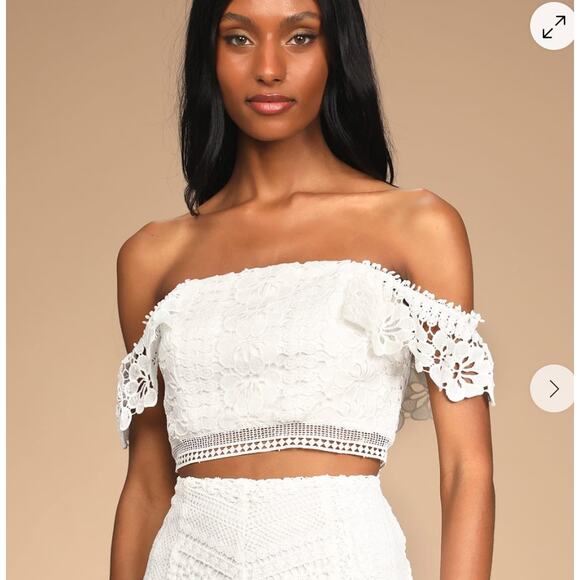 Lulus Top Womens Small White Love Abound Lace Cropped Off The Shoulder - Picture 1 of 10